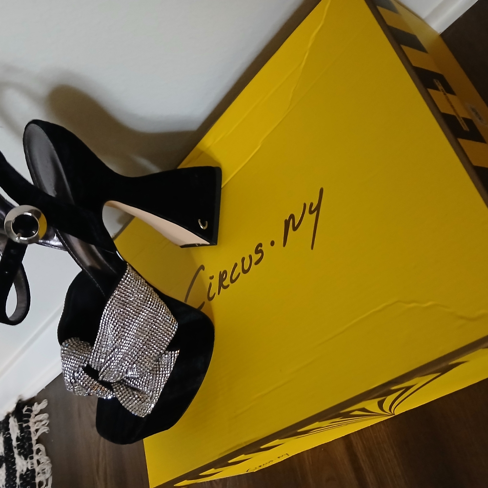 Elegant Black and Silver Heels